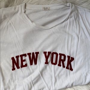 Brandy Melville New York T-shirt